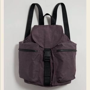 BAGGU Sport Backpack in Raisin